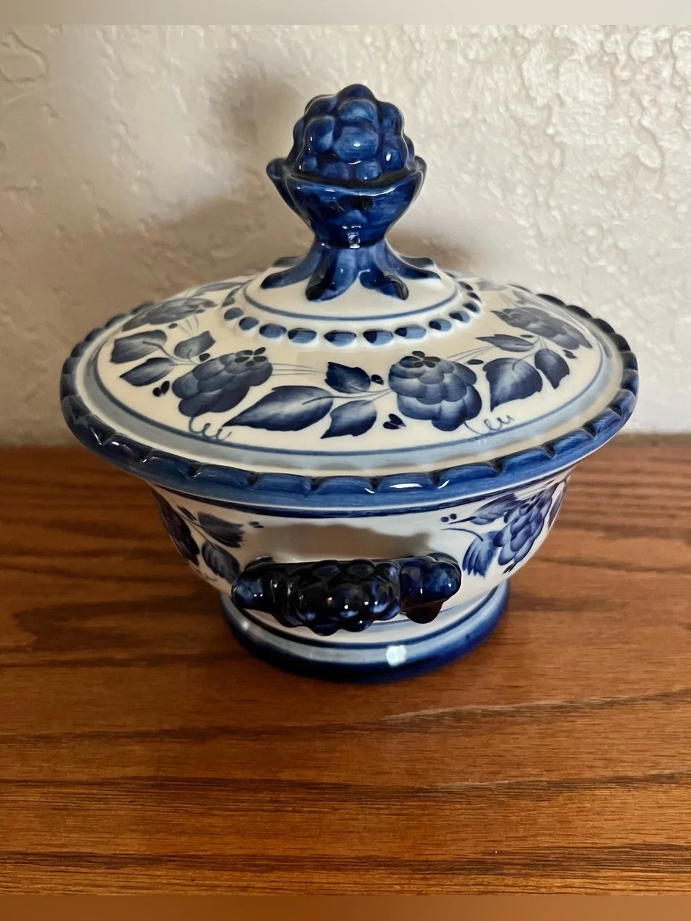 Vintage Blue & White Russian Gzhel Sugar Bowl/Candy Dish